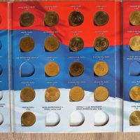 Колекционен албум 10 рубли Градове на войнска слава 32 монети, снимка 3 - Нумизматика и бонистика - 45568915