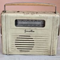 Szarotka 2 лампово радио на батерии, снимка 5 - Радиокасетофони, транзистори - 45178418