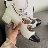 Бели обувки кожени малък ток Шанел chanel, снимка 2 - Дамски обувки на ток - 45782868
