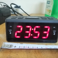 Радио-часовник будилник FM AM радио LED дисплей HRJ-248, снимка 4 - Друга електроника - 45038569