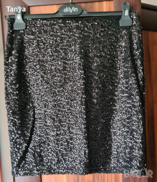 Дамска пола с пайети H&M, снимка 1