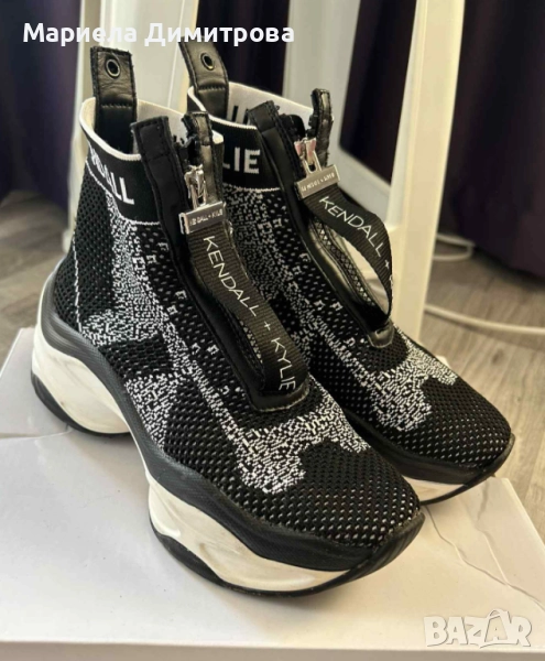 Дамски сникърси на платформа  Kendall & Kylie, снимка 1