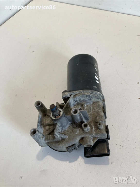 Мотор за предни чистачки за KIA Ceed 1.6 CRDi (2010), снимка 1