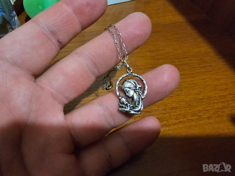 Сребърно синджирче с дева Мария за да те пази и закриля , снимка 1
