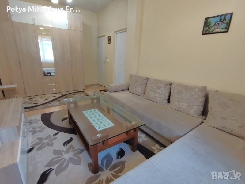 Двустаен апартамент под наем в центъра на София, снимка 1