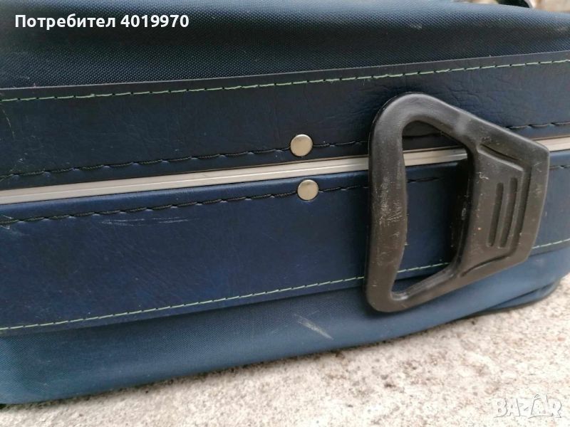 Куфар в тъмно синьо, снимка 1