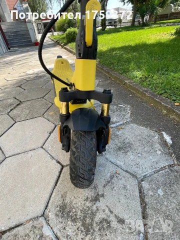 Електрическа тротинетка MANTA XRIDER 10Max , снимка 2 - Ремаркета - 51365437