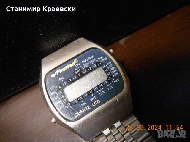 Piratron P-053CW LCD watch Vintage 79-82 for repair, снимка 2 - Други ценни предмети - 46104270