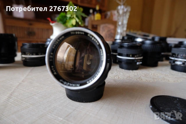 Nikon Nikkor-P Pre AI 105mm f2.5 lens. Early Sonnar Design. Nikon