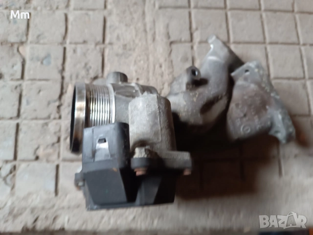 дроселова клапа Ауди 2.7тди