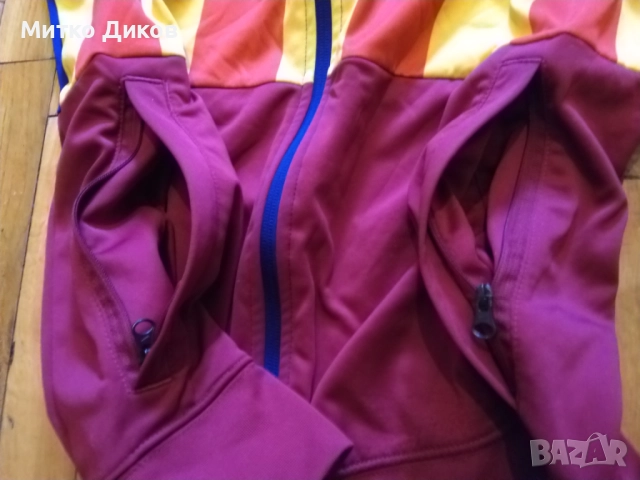 Комплект горно и долно маркови на Найк на Барселона размер М, снимка 3 - Футбол - 52054600