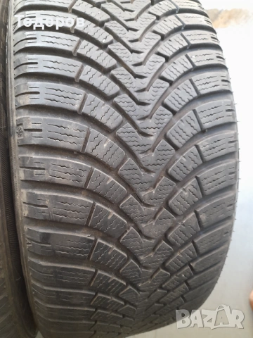 Продава две гуми 215 45 16 цола,Falken, снимка 2 - Гуми и джанти - 52193513