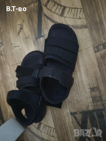 Adidas originals унисекс сандали, снимка 3 - Детски сандали и чехли - 51025837