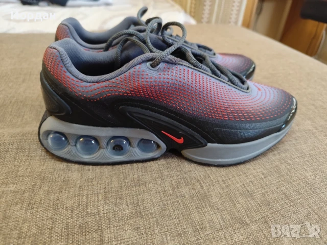 Маратонки Nike Air Max DN 44, снимка 2 - Маратонки - 50524767