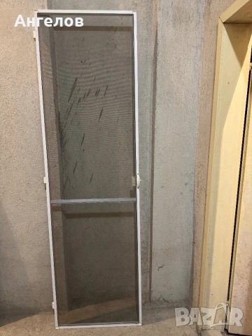 Врата Комарник 