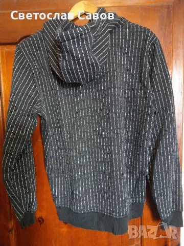 Суичър Mister Tee L размер., снимка 3 - Суичъри - 49192729