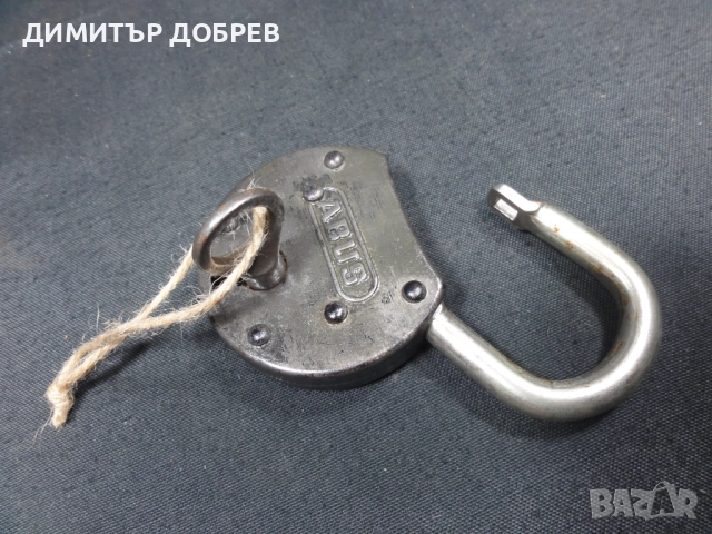 СТАР РЕТРО КАТИНАР С КЛЮЧ ABUS GERMANY, снимка 4 - Антикварни и старинни предмети - 51932897