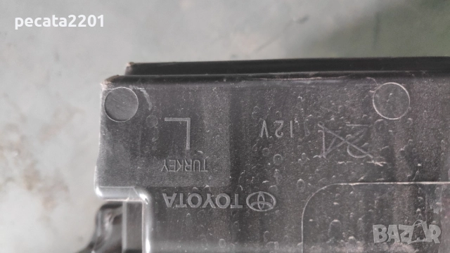 Продавам - оригинален ляв фар за Toyota CHR 2024 г със забележки, снимка 7 - Части - 51763372