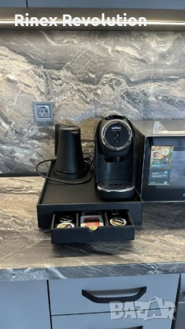 Тристаен апартамент под наем в Център, снимка 6 - Апартаменти - 53910283