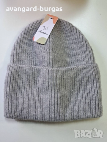 333 Дамска плетена шапка,ангора-бутикова, снимка 4 - Шапки - 52537860