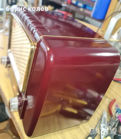 Старо радио Филипс , снимка 2 - Антикварни и старинни предмети - 49915581