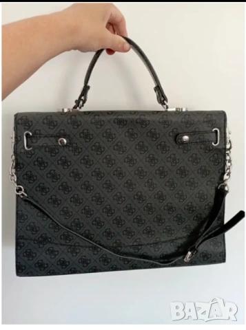 чанта Guess  Reveal- луксозна оригинална , снимка 6 - Чанти - 53712717