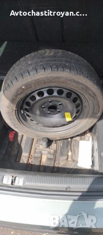 Резервна Гума 215/55 R16 - Vw Passat B6 2.0 TDI, снимка 1 - Гуми и джанти - 45778191