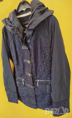 модерно дамско яке с яка/ качулка- District- размер S, снимка 10 - Якета - 53844832