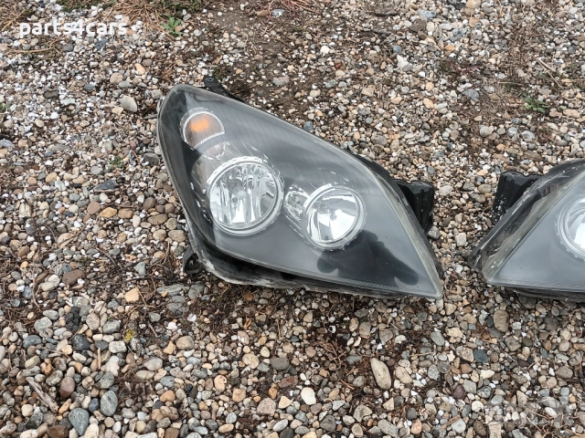 ляв и десен фар за опел астра х OPEL ASTRA H, снимка 2 - Части - 51969890