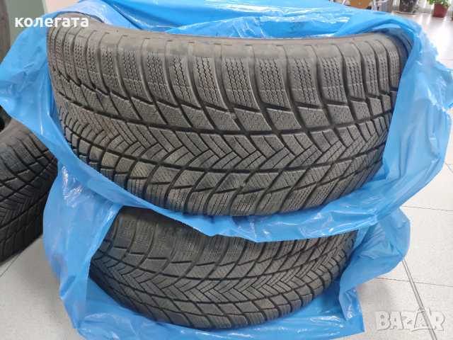Зимни гуми Bridgestone BLIZZAK 255 50 R18 106V, снимка 1 - Гуми и джанти - 44936797