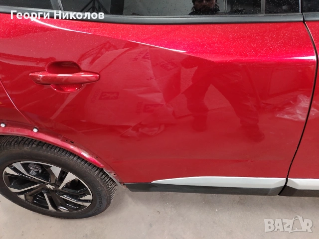 задна дясна врата за пежо 2008