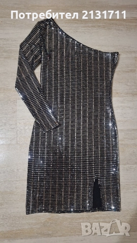 Къса рокля по тялото в сребристо 