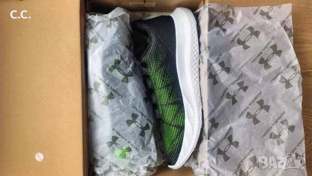 Ново Under armour 46 номер Обувки за бягане, снимка 6 - Спортни обувки - 53811501