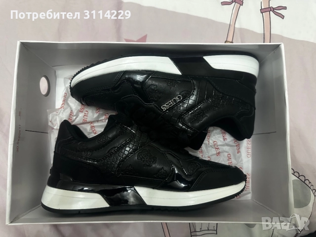 Маратонки Guess , снимка 2 - Маратонки - 52991344