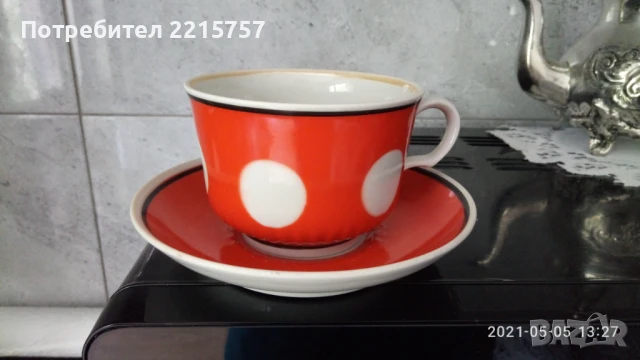 Старинен сет руска чаша за чай.