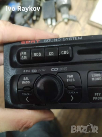 Радио Seat Аура CD Seat Leon I 1 Toledo II 2 , , снимка 2 - Части - 52662609