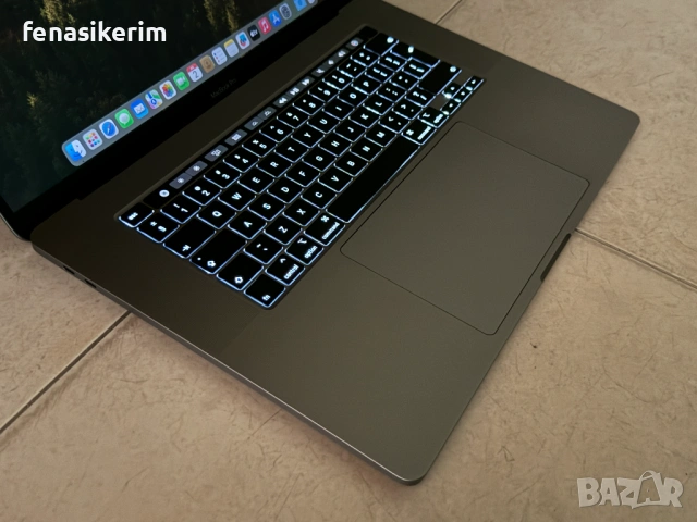  16' Core i7 Apple MacBook Pro 2019 @ 32GB RAM/512GB SSD/Radeon Pro 5500M 4GB/Бат 8ч, снимка 5 - Лаптопи за работа - 52797909