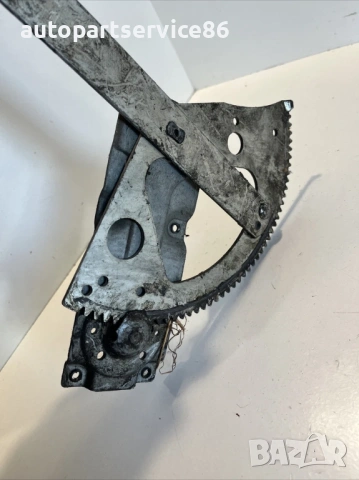 Регулатор на прозорец за предна дясна врата за Mercedes 811D (1991) , снимка 3 - Части - 54206670