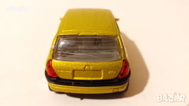 RENAULT Clio Bburago 1:43 , снимка 3 - Колекции - 47032759