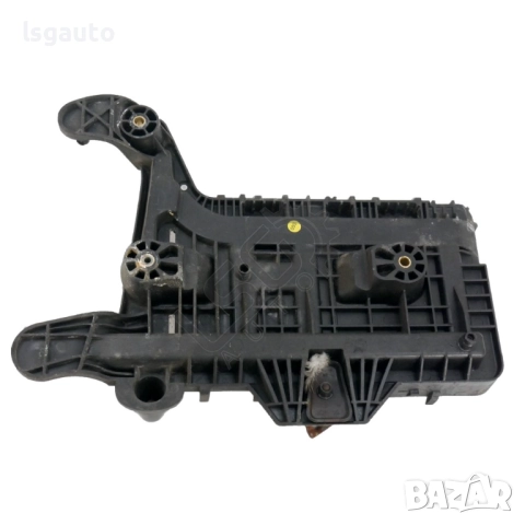 Стойка акумyлатор Volkswagen Golf VI 2008-2016 ID: 151267, снимка 2 - Части - 51900138