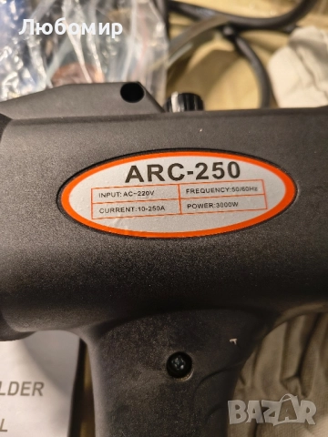 Заваръчна машина, 3000W, преносима конструкция, 220V,, снимка 3 - Други инструменти - 52074650