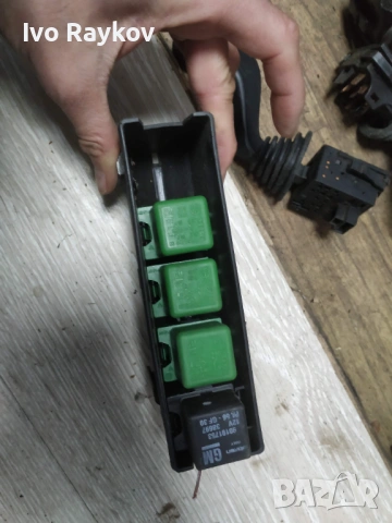 Бушонна Кутия Опел Astra F GM 90560473 