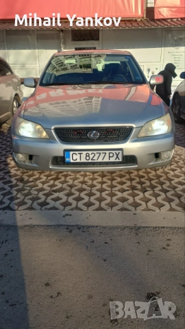 Продавам Lexus IS200 S / 2002г ръчка