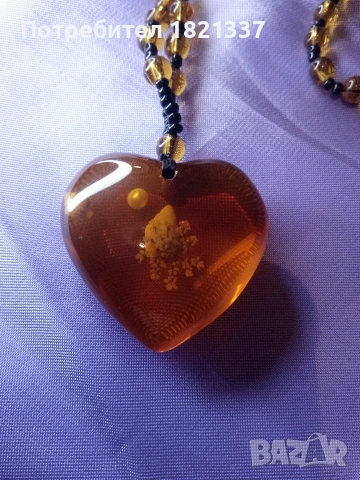 Гердан с кехлибар Сърце, снимка 9 - Колиета, медальони, синджири - 53387506