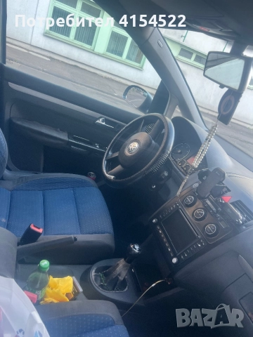 VW Touran 2.0 Diesel , снимка 5 - Автомобили и джипове - 52370986