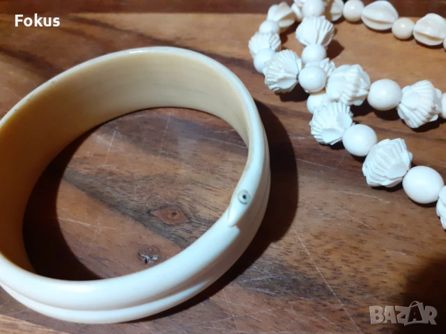 Комплект бижута - гердан и гривна от кост, снимка 2 - Антикварни и старинни предмети - 53286259