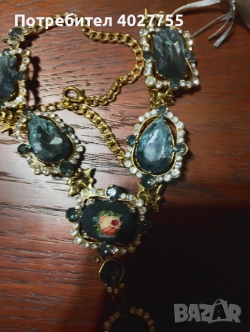 Бижу за тяло с гоблен и кристали