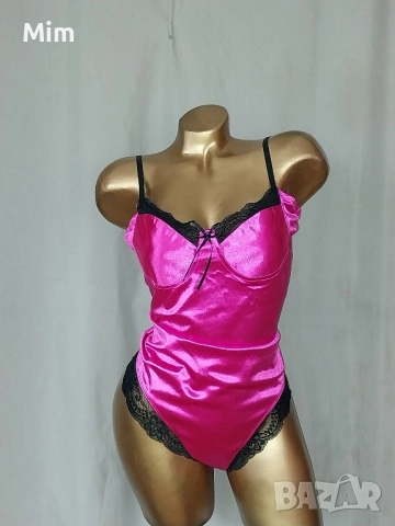 L Боди от еластичен плътен сатен в циклама