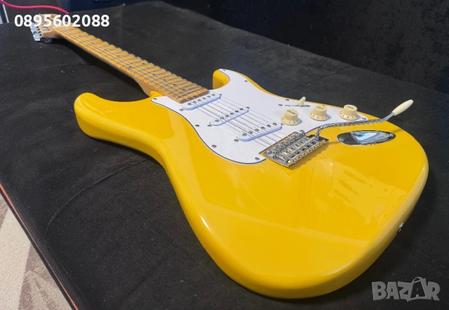 Китара Fender Yngwie Malmsteen Strat Copy Model