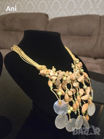 Уникални гердани РЪЧНА ИЗРАБОТКА със седеф, снимка 3 - Колиета, медальони, синджири - 52462226